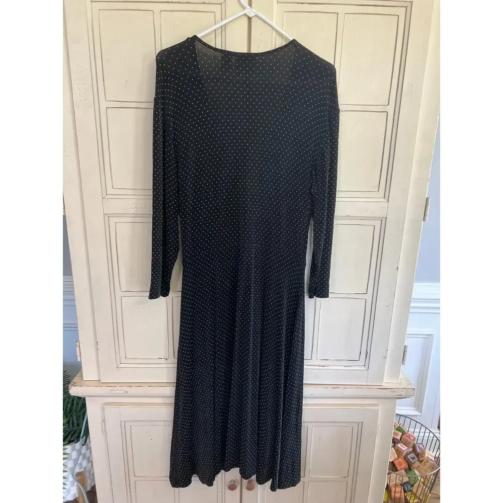 Chico’s Travelers size 2 or medium polkadot midi dress slinky material - Picture 4 of 4